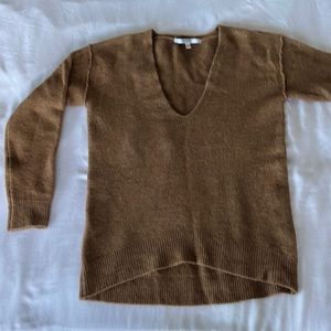 Guess tan color sweater XS wool blend